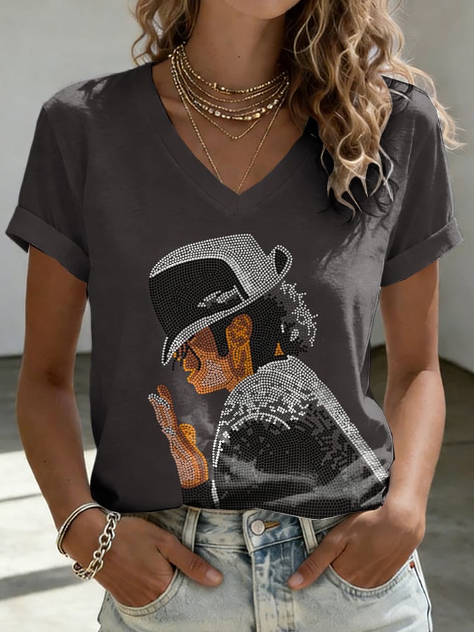 Women's Superstar Art Print V Neck T-shirt