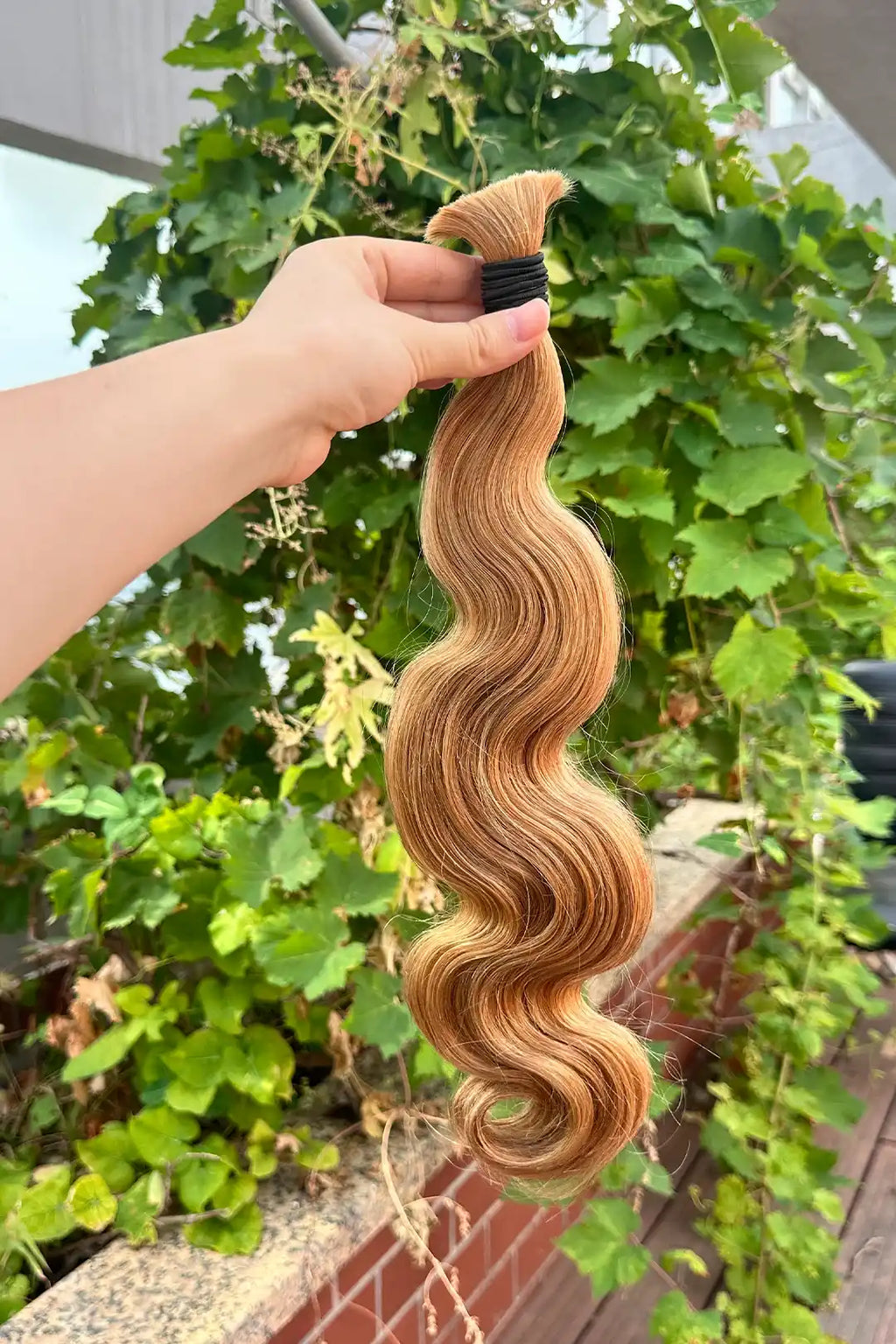Medium Blonde Bulk Hair For Braiding Body Wave BU50